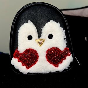 A cute penguin bag